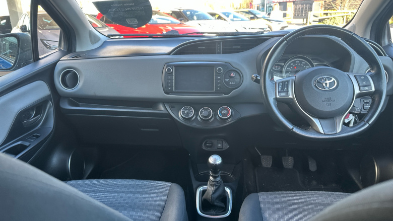 Toyota Yaris 1.33 VVT-i Icon 5dr Petrol Hatchback